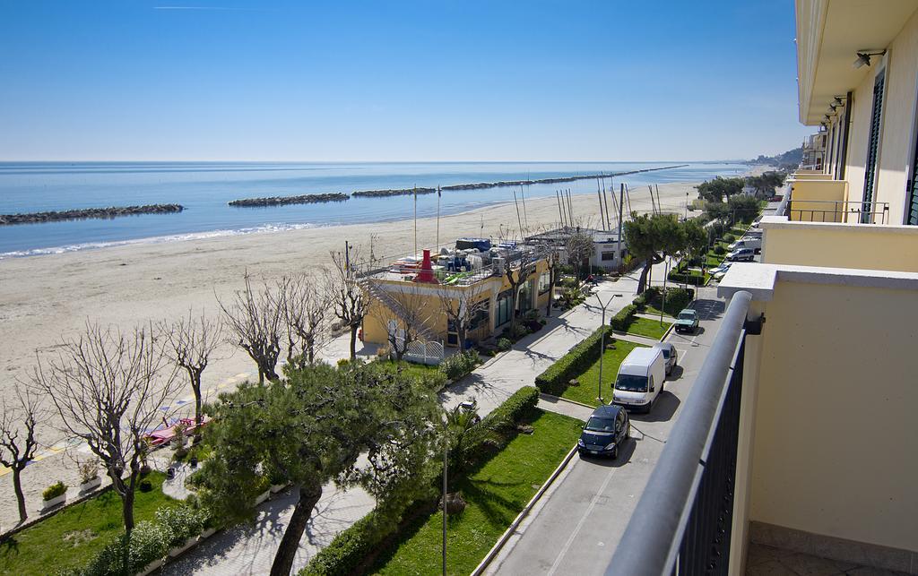 Hotel Capital Cupra Marittima Habitación foto