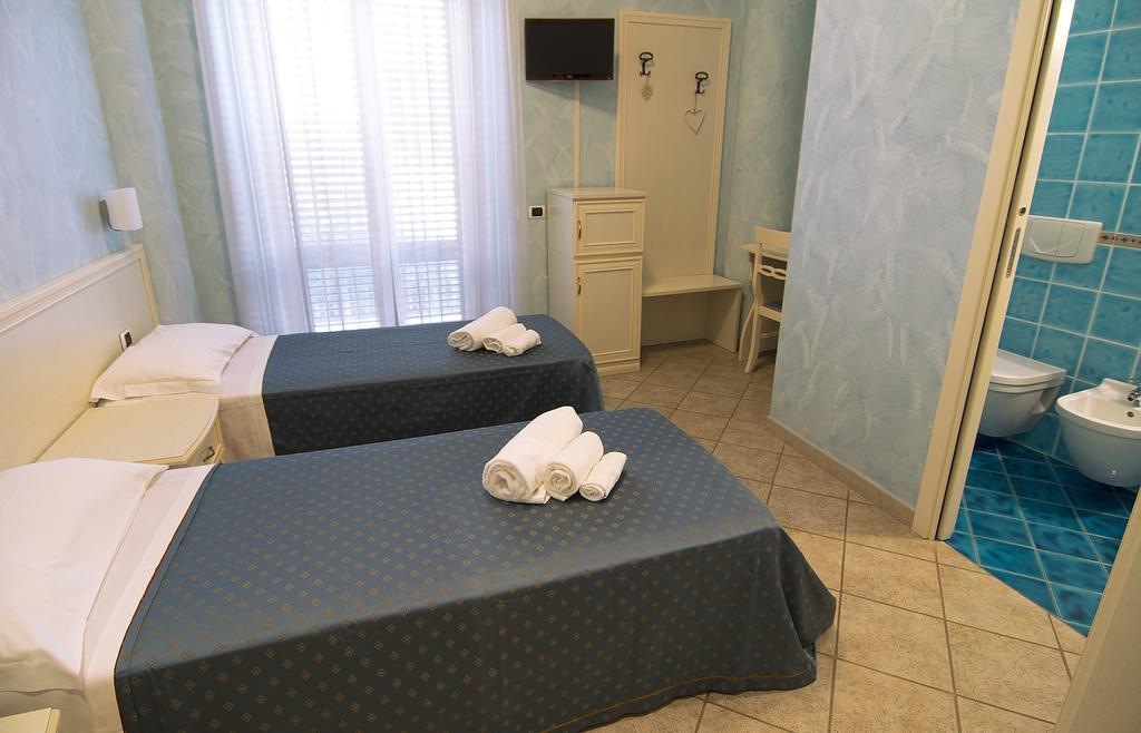 Hotel Capital Cupra Marittima Habitación foto